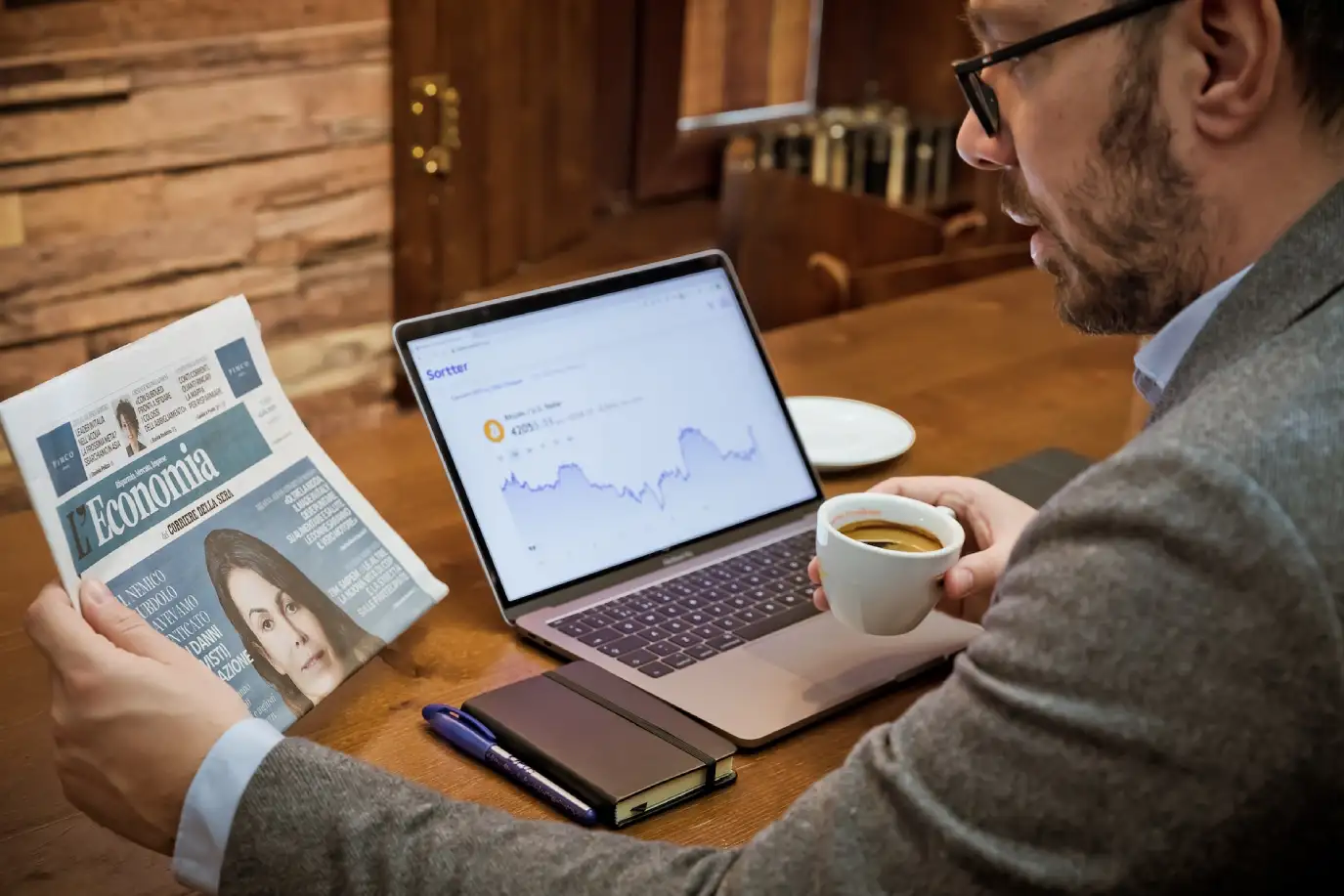 invest stock electronic device laptop