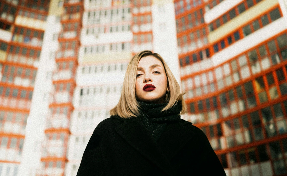 Urban fashion portrait