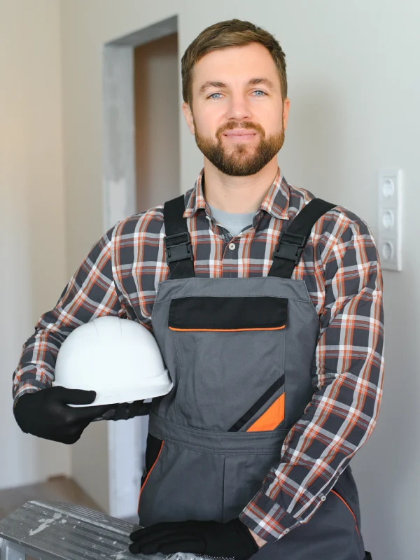 Portrait of a confident repairman