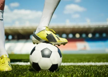 kick off
